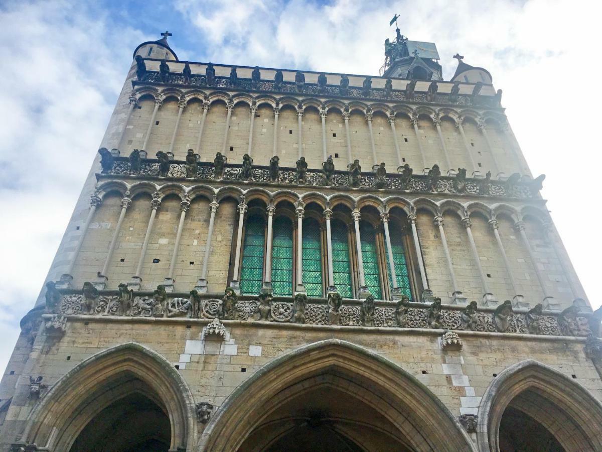 Le Relais Des Ducs : Centre Historique Dijon Lägenhet Exteriör bild